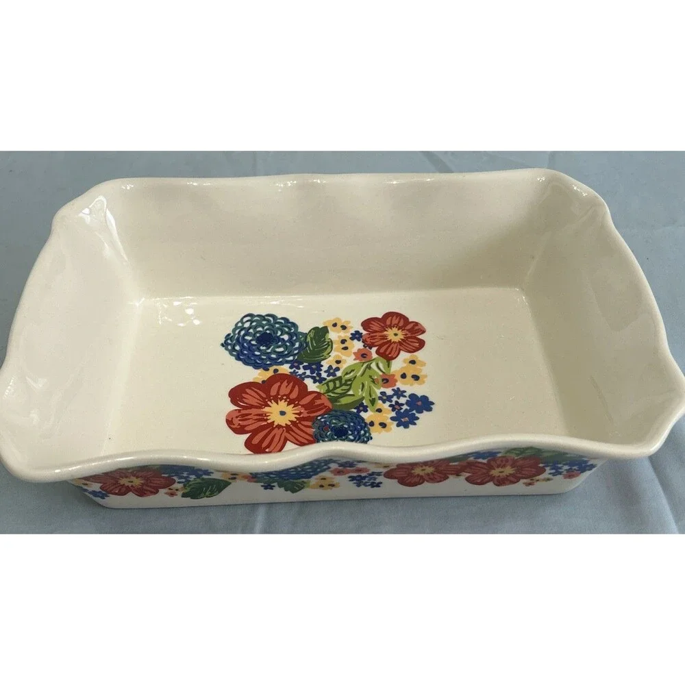 The Pioneer Woman Fiona Flora Ruffle Edge Casserole Baking Dish